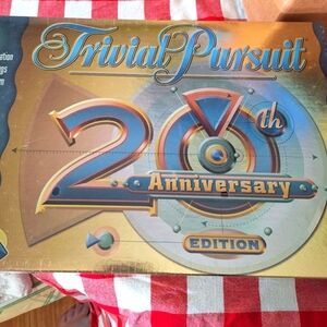Trivial Pursuit 20th Anniversary edition NIB